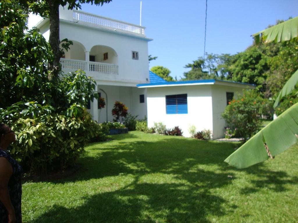 By The Sea Vacation Home And Villa Port Antonio Habitación foto